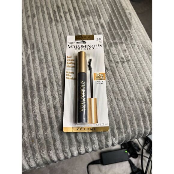 L'oreal Voluminous Curved Brush
Mascara Black NOIR choose your shade - Picture 7 of 7